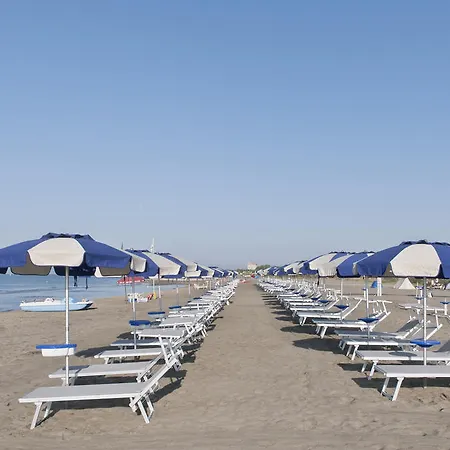 Hotel Mediterraneo Lido di Latina